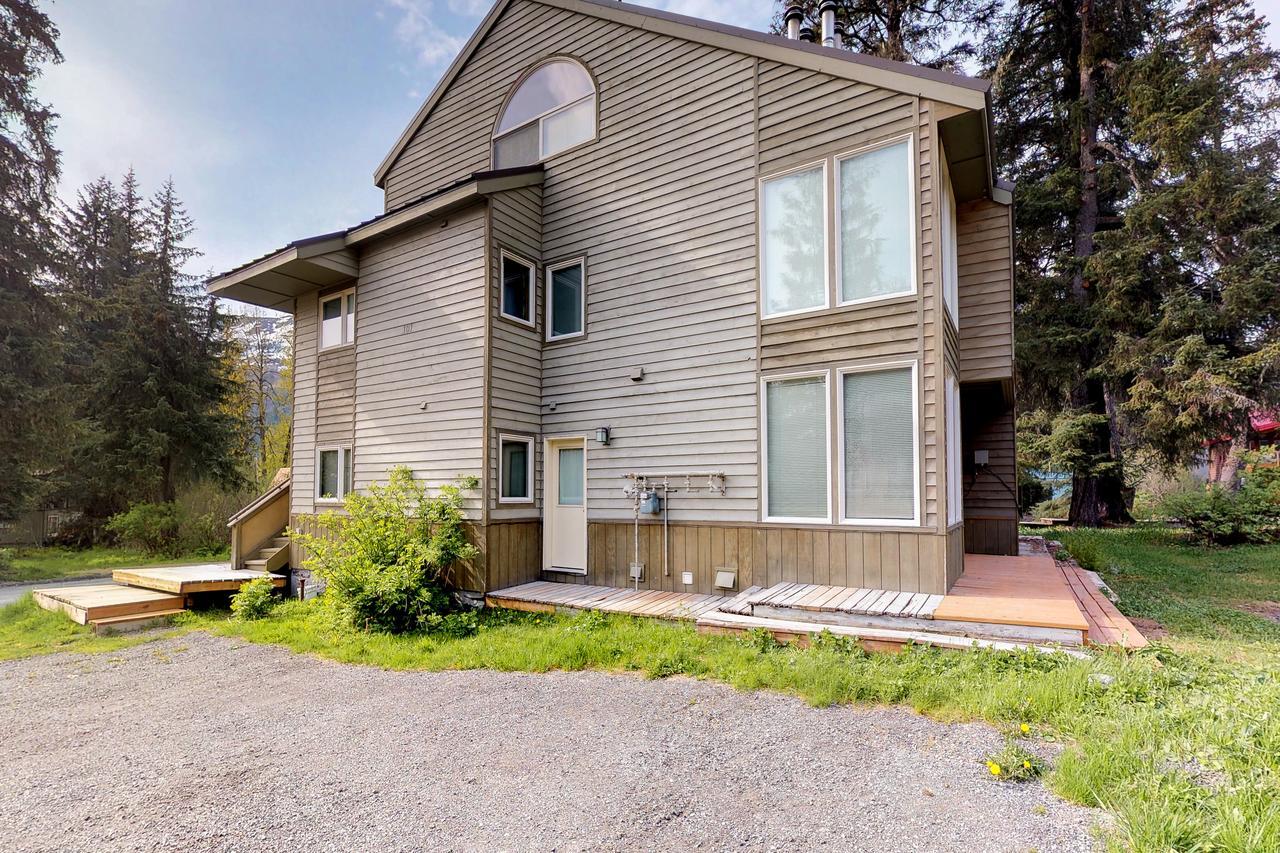 Snowbird 131-B Apartment Girdwood Exterior photo